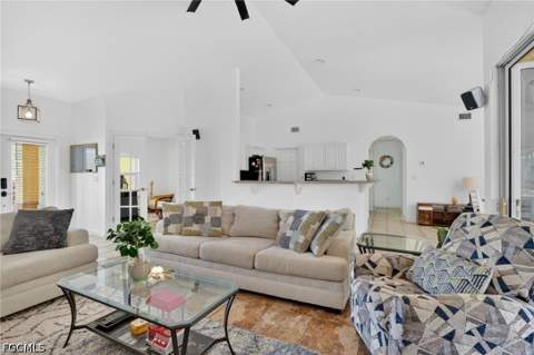 3809 Agualinda Blvd, Cape Coral FL - photo 9 of 50