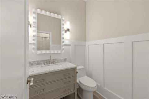1918 Imperial Golf Course Blvd, Naples FL - photo 17 of 29