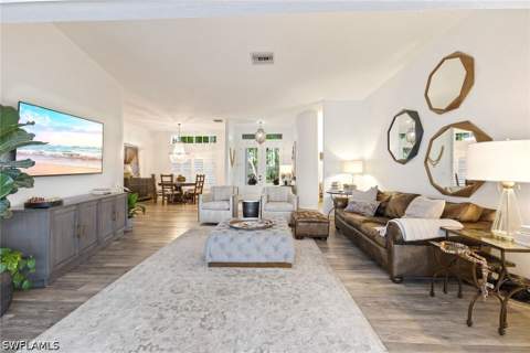 1918 Imperial Golf Course Blvd, Naples FL - photo 18 of 29