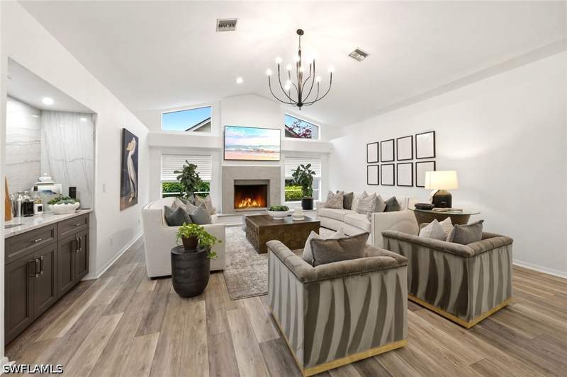 3 bedroom SingleFamilyResidence at 1918 Imperial Golf Course Blvd, Imperial Golf Estates, Naples — photo 4