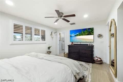 20621 Pine Tree Ln, Estero FL - photo 11 of 22