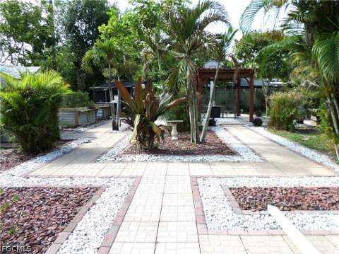 4436 Poinsettia St, Fort Myers FL - photo 20 of 25