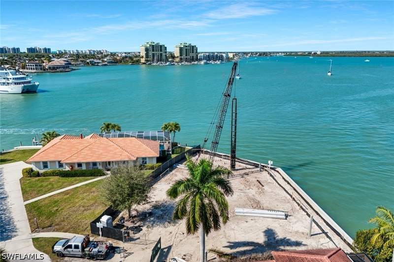 5 bedroom SingleFamilyResidence at 1231 Redwood Ct, Marco Island, Marco Island — photo 5