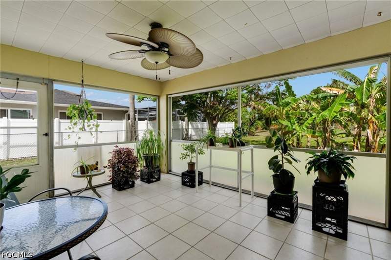 2 bedroom SingleFamilyResidence at 4521 Orchid Blvd, Cape Coral, Cape Coral — photo 2
