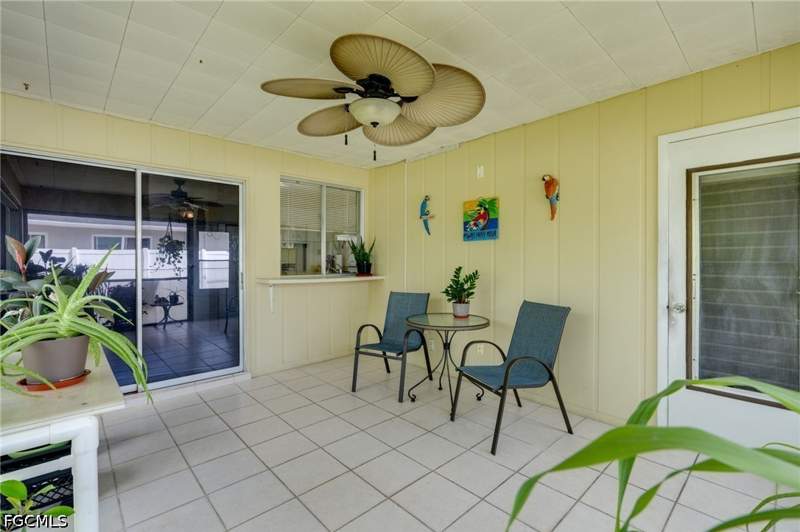 2 bedroom SingleFamilyResidence at 4521 Orchid Blvd, Cape Coral, Cape Coral — photo 3