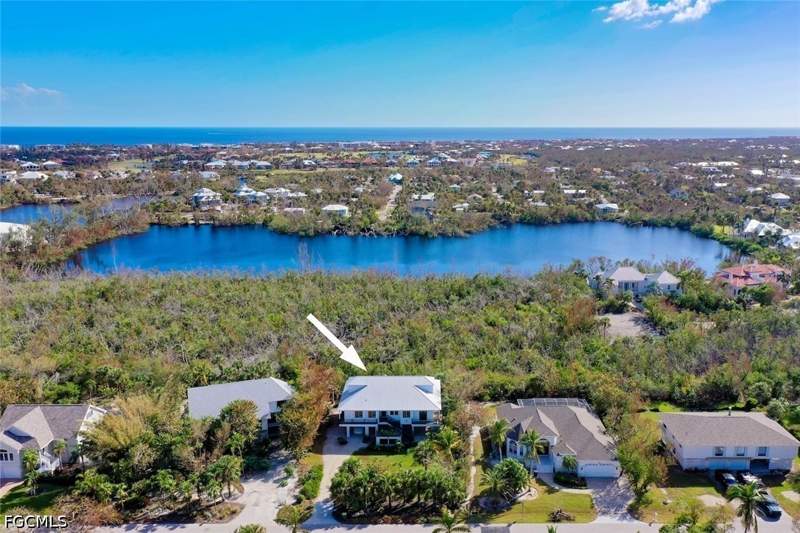 3 bedroom SingleFamilyResidence at 1428 Albatross Rd, The Dunes Sanibel Island, Sanibel — photo 4