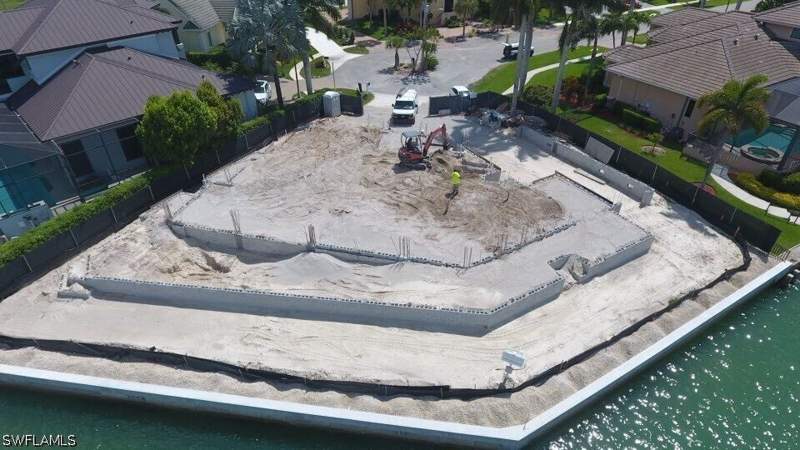 5 bedroom SingleFamilyResidence at 1261 Osprey Ct, Marco Island, Marco Island — photo 3