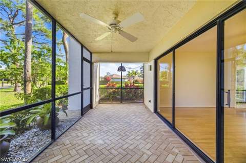 517 Lake Louise CIR 103, Naples FL - photo 14 of 31