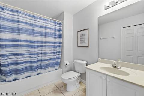 9175 Celeste Dr 204, Naples FL - photo 12 of 50