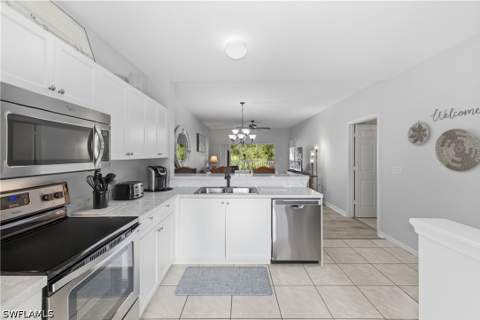 9175 Celeste Dr 204, Naples FL - photo 8 of 50