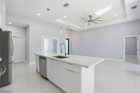 431 Palmyra Ave, Lehigh Acres FL - photo 11 of 44