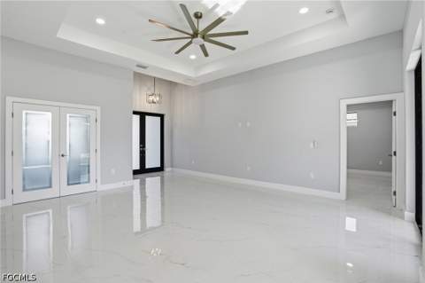 431 Palmyra Ave, Lehigh Acres FL - photo 7 of 44