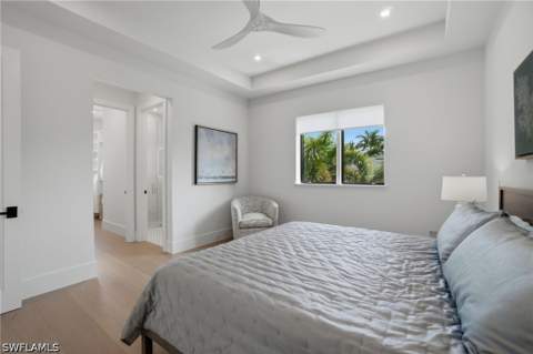264 8th Ave S, Naples FL - photo 20 of 40