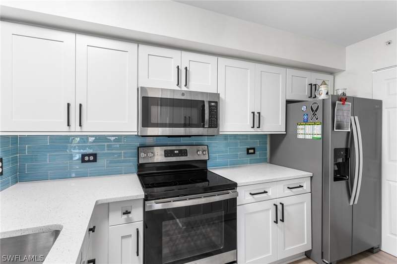 2 bedroom Condominium at 8940 Colonnades Ct E 713, San Mirage, Bonita Springs — photo 4