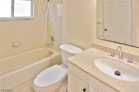 15065 Cloverdale Dr, Fort Myers FL - photo 12 of 22