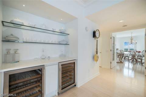 8473 Bay Colony Dr 1401, Naples FL - photo 16 of 50