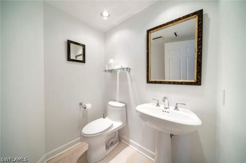 8473 Bay Colony Dr 1401, Naples FL - photo 17 of 50