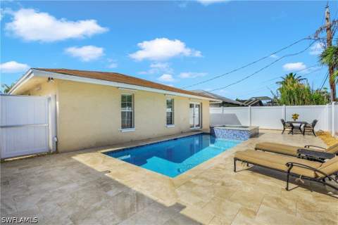 637 95th Ave N, Naples FL - photo 7 of 24