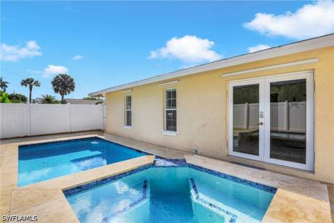 637 95th Ave N, Naples FL - photo 8 of 24