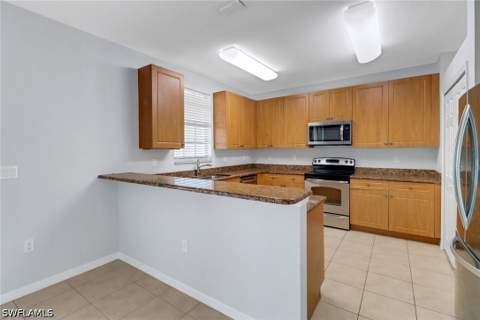 15243 Summit Place Cir 247, Naples FL - photo 8 of 32