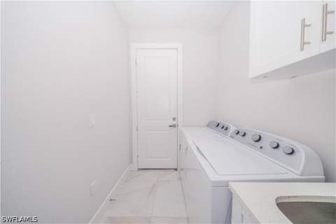 808 37th Ave NW, Naples FL - photo 15 of 31