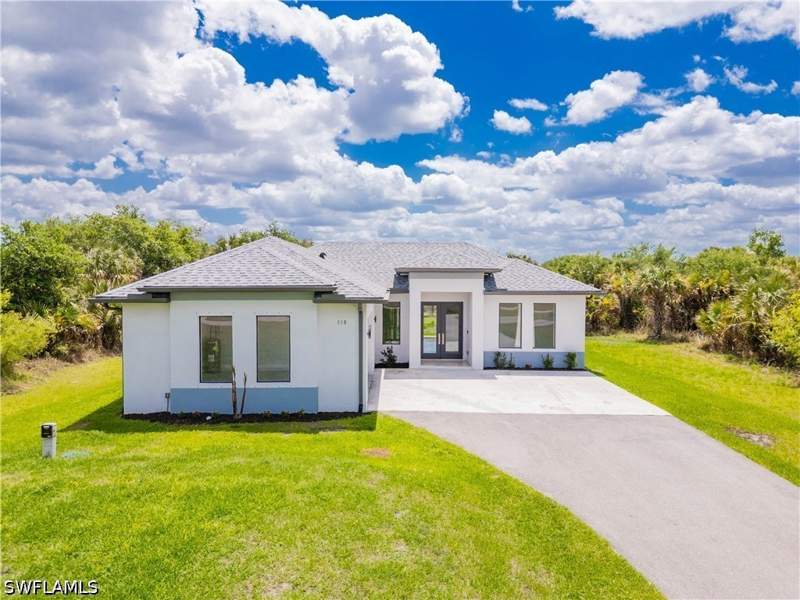 3 bedroom SingleFamilyResidence at 808 37th Ave NW, Golden Gate Estates, Naples — photo 3