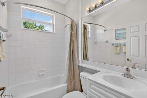 25009 Peacock Ln 1-201, Naples FL - photo 16 of 31