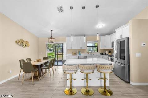 930 SW 34th St, Cape Coral FL - photo 12 of 23
