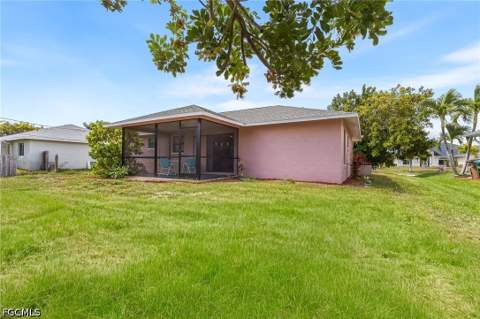 930 SW 34th St, Cape Coral FL - photo 7 of 23
