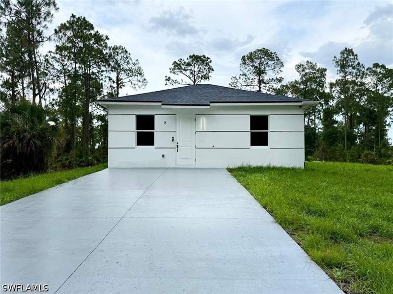 2 bedroom SingleFamilyResidence at 8 Fitch AVE, LEHIGH ESTATES, Lehigh Acres — photo 1