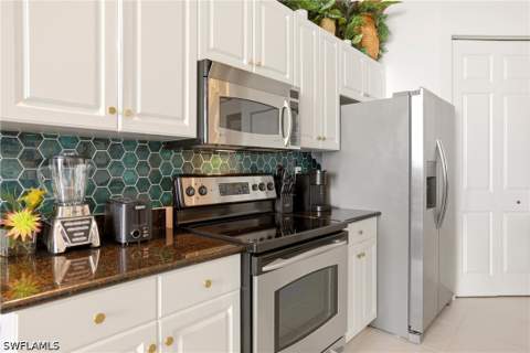 2797 1st St 2105, Fort Myers FL - photo 15 of 49
