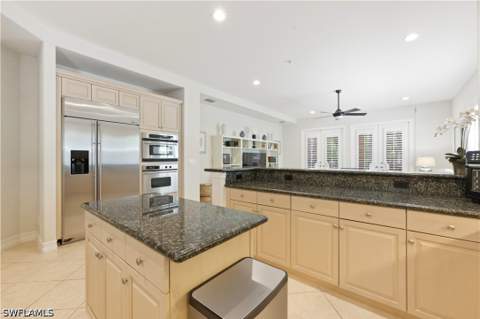 2859 Tiburon Blvd E 102, Naples FL - photo 20 of 50