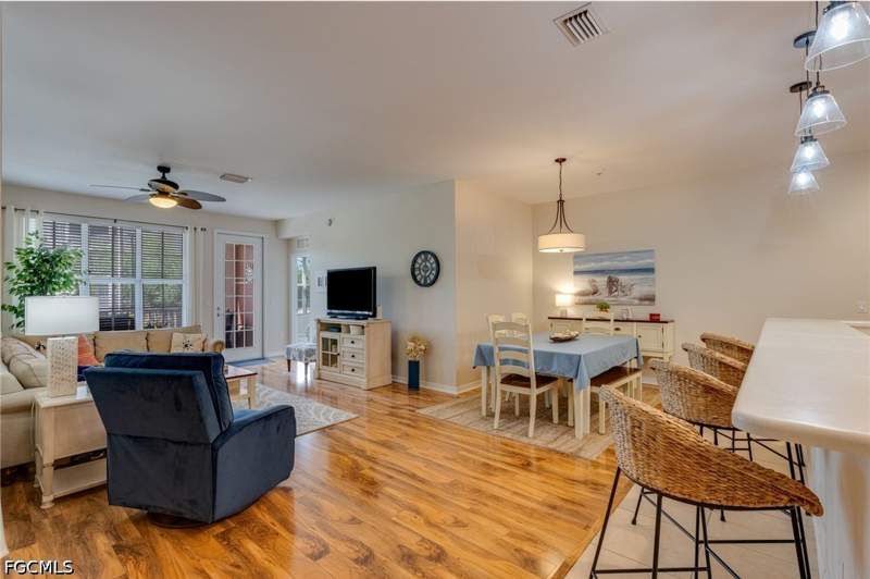 3 bedroom Condominium at 11741 Pasetto Ln 206, Royal Pointe, Fort Myers — photo 5
