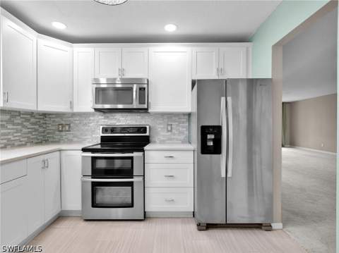 1494 Trafalgar Ln C, Naples FL - photo 6 of 49