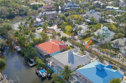 27161 Flamingo Dr, Bonita Springs FL - photo 7 of 37