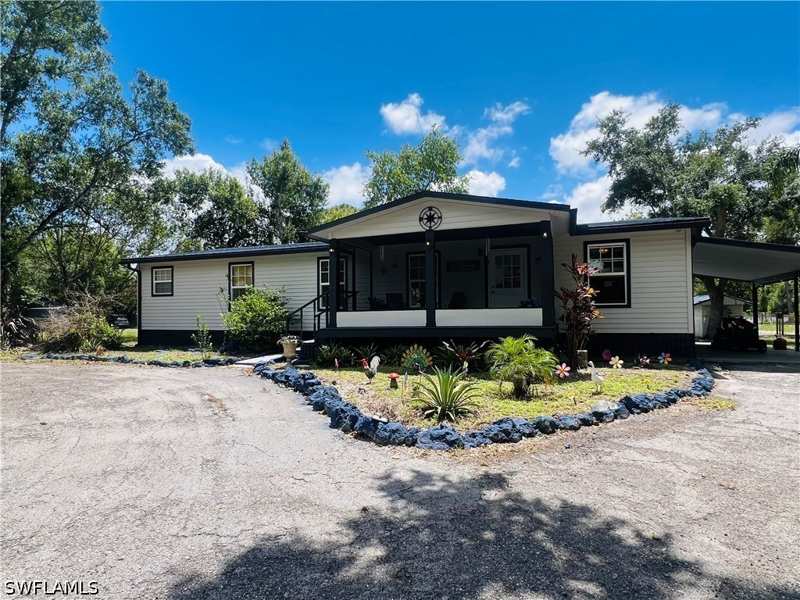 3 bedroom ManufacturedHome at 155 Evans Rd, Labelle Acres, Labelle — photo 1