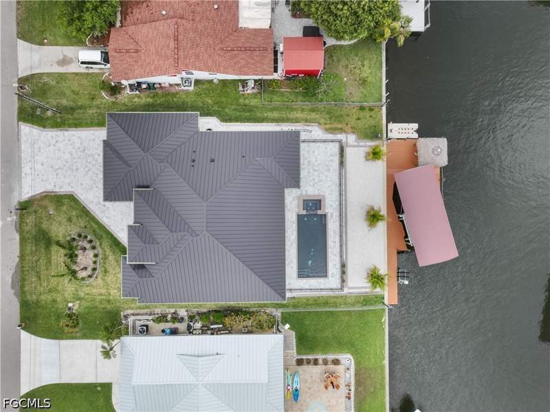 3 bedroom SingleFamilyResidence at 4211 SE 1st Ave, Cape Coral, Cape Coral — photo 5