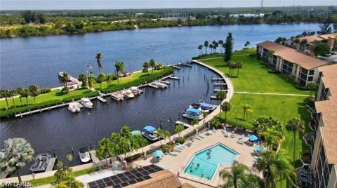 16000 Bay Pointe Blvd 307, North Fort Myers FL - photo 13 of 47