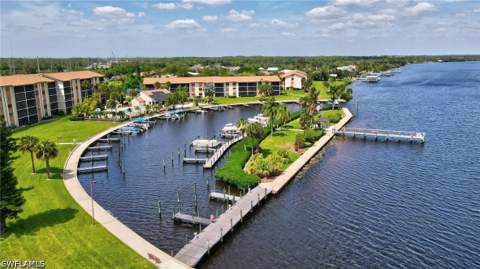 16000 Bay Pointe Blvd 307, North Fort Myers FL - photo 14 of 47