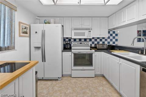 16000 Bay Pointe Blvd 307, North Fort Myers FL - photo 24 of 47