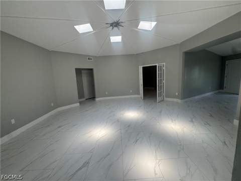 2400 Barcelona Ave, Fort Myers FL - photo 12 of 12