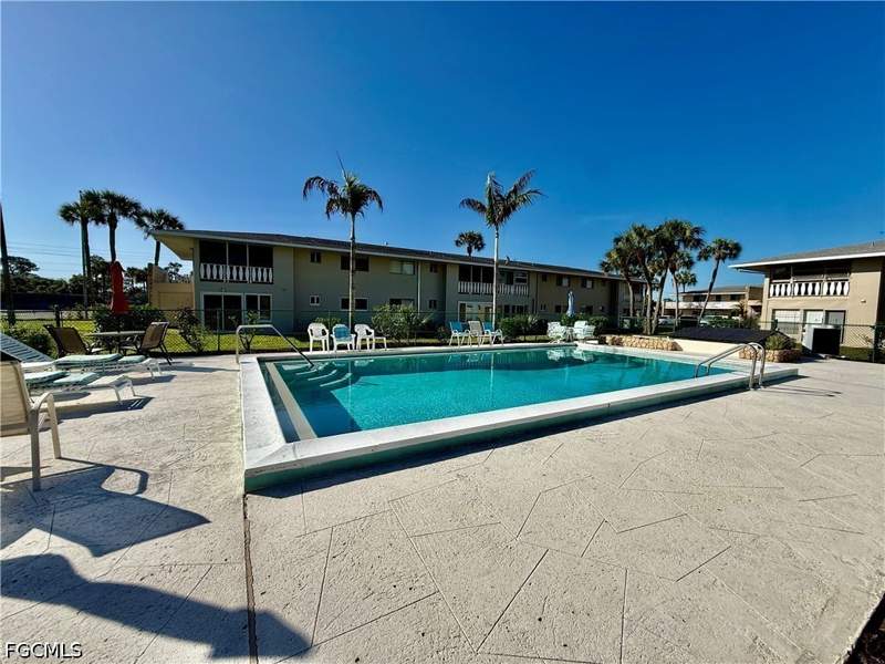 2 bedroom Condominium at 343 Joel Blvd 211-D, Fairways Condo, Lehigh Acres — photo 5