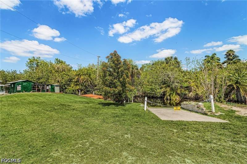 2 bedroom SingleFamilyResidence at 93 Glenmont Dr W, North Fort Myers, North Fort Myers — photo 5