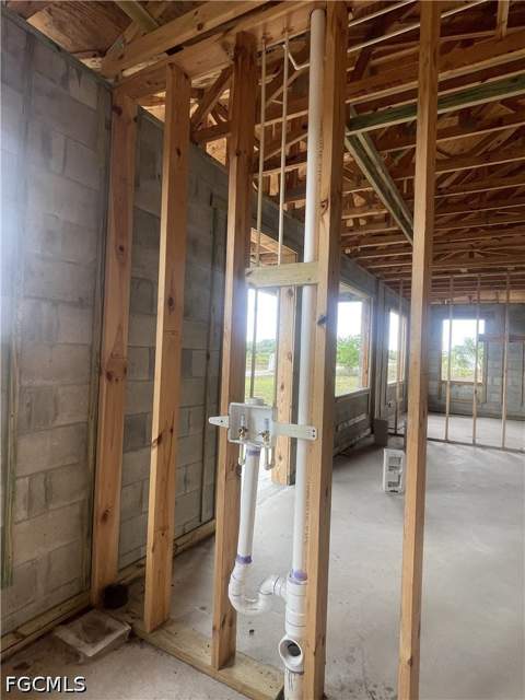 209 Nautilus Ave, Labelle FL - photo 7 of 19