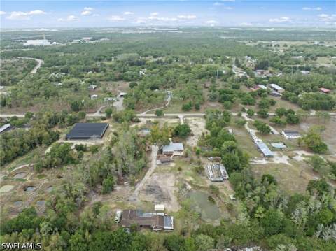 7291 Westwood Acres Rd, Fort Myers FL - photo 6 of 11