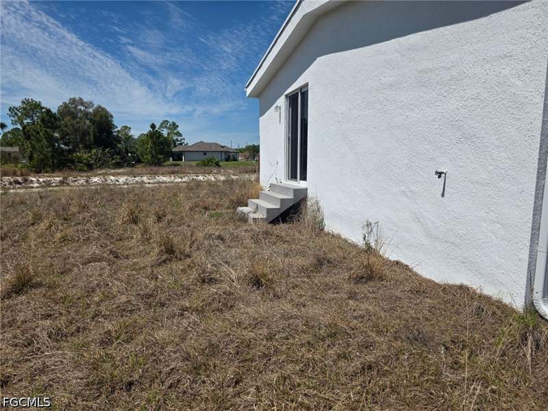 3 bedroom SingleFamilyResidence at 2913 34th ST SW, LEHIGH ACRES, Lehigh Acres — photo 4