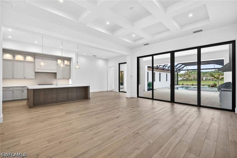 4 bedroom SingleFamilyResidence at 16803 Cabreo Dr, Cabreo, Naples — photo 2