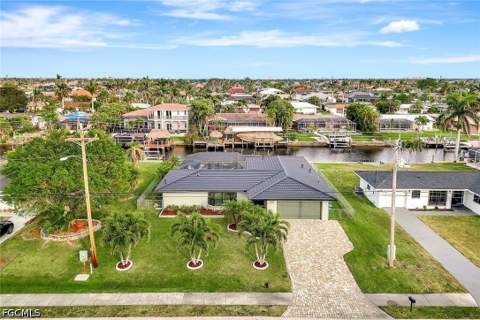 5103 Pelican Blvd, Cape Coral FL - photo 7 of 42