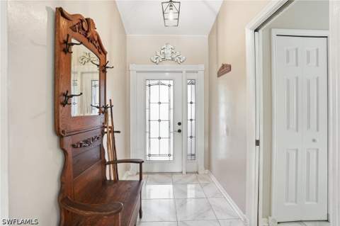 940 10th St SE, Naples FL - photo 6 of 27