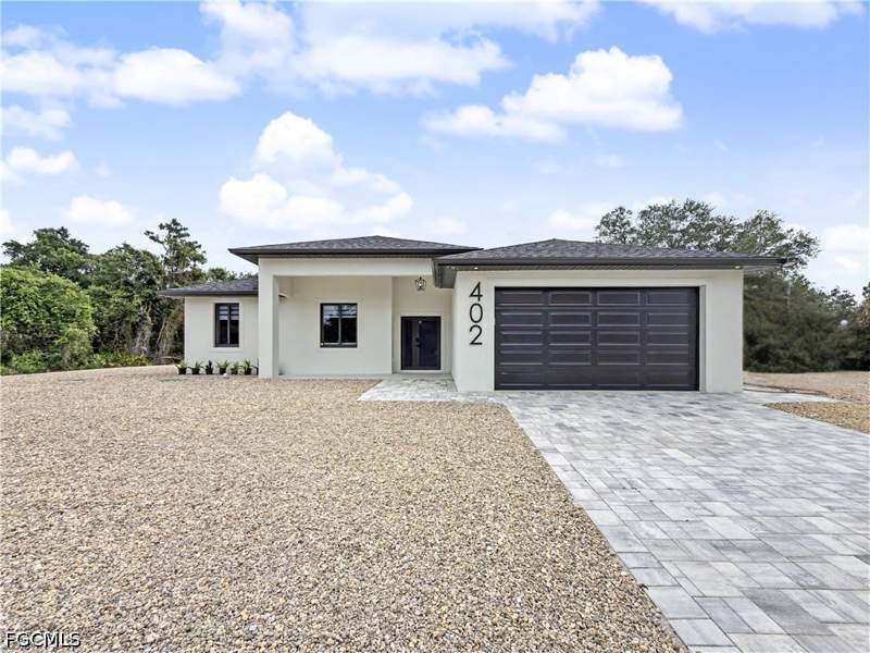 4 bedroom SingleFamilyResidence at 402 Thompson Ave, Lehigh Acres, Lehigh Acres — photo 1
